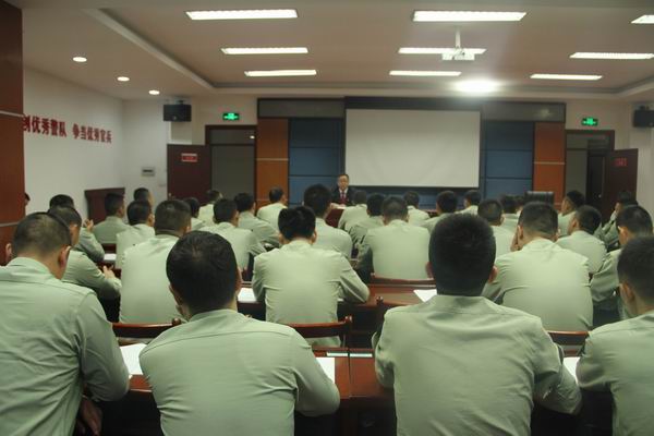 讲座现场1.jpg 讲座现场1.jpg