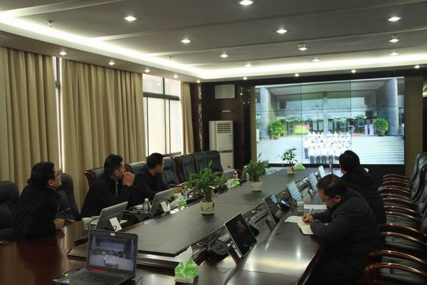 座谈会现场.jpg 座谈会现场.jpg